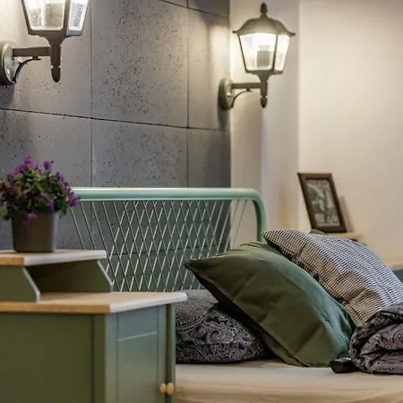 Jan's Urban Retreat Apartment Wroclaw